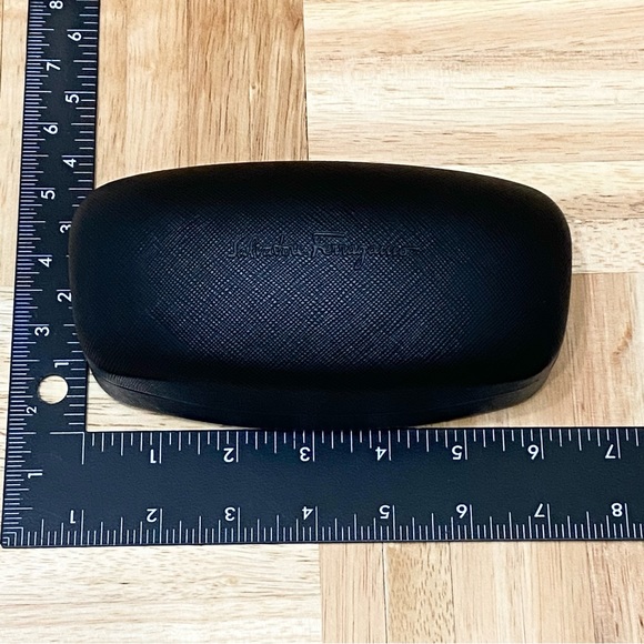 Salvatore Ferragamo Black Textured Oversized Sunglass Hard Case with Wipe Cloth - Picture 9 of 11